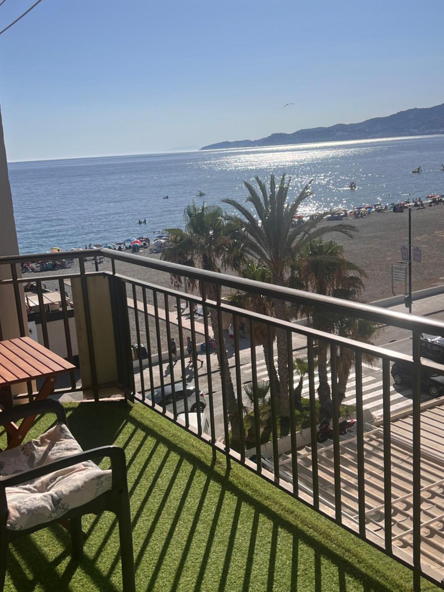 Apartamento En Primera Linea De Playa Salobreña Εξωτερικό φωτογραφία